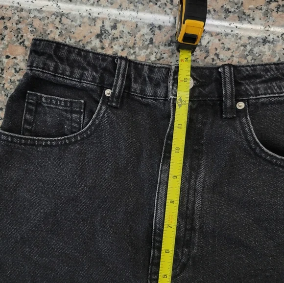 Zara Black Jean Shorts High-Waisted Distressed - Picture 7 of 9